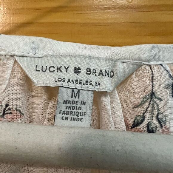 Lucky Brand semi sheer floral pattern size M blouse - Picture 3 of 8